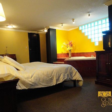 Hotel Suites Gonzalez Suarez Quito Buitenkant foto