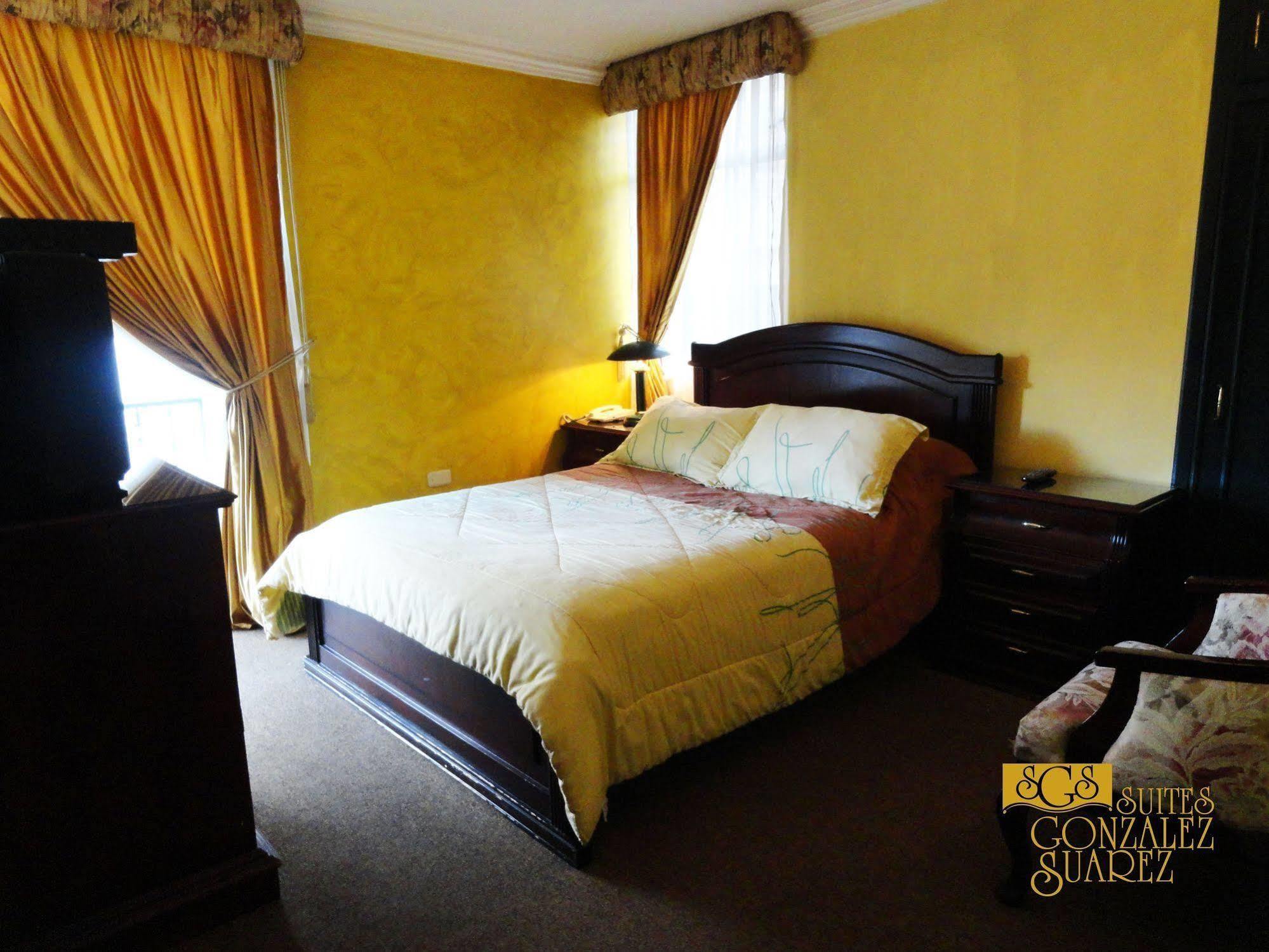 Hotel Suites Gonzalez Suarez Quito Buitenkant foto
